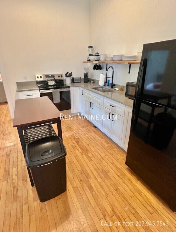 Photo - 113 N Lancey St Unidad 202