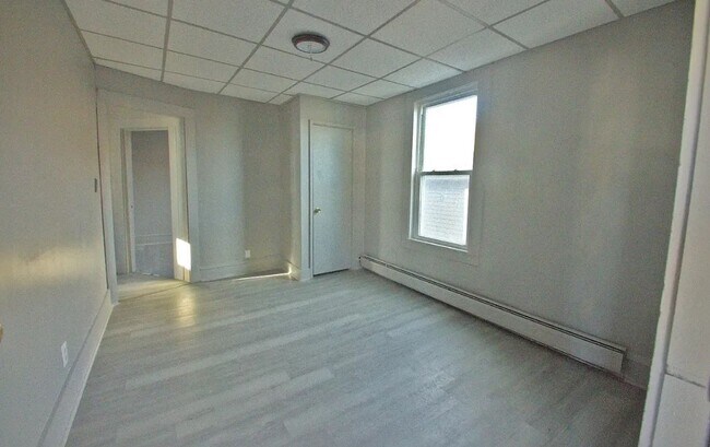 Photo - 61-63 Circular Unidad 61 Circular #2