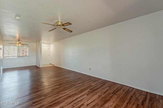 Photo - 4303 E Cactus Rd Unit 327