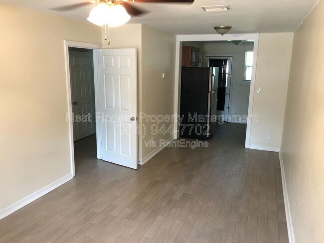 5215 San Juan Ave