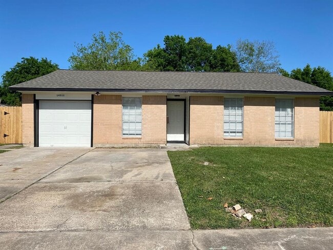 Photo - 14311 Waterloo Dr House