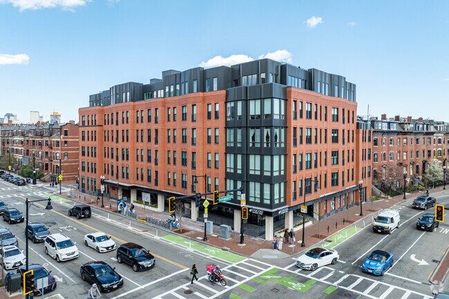 570 Columbus Avenue is located in the South End submarket of Boston. - 570 Columbus Ave