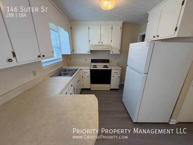 Photo - 146 Suter St