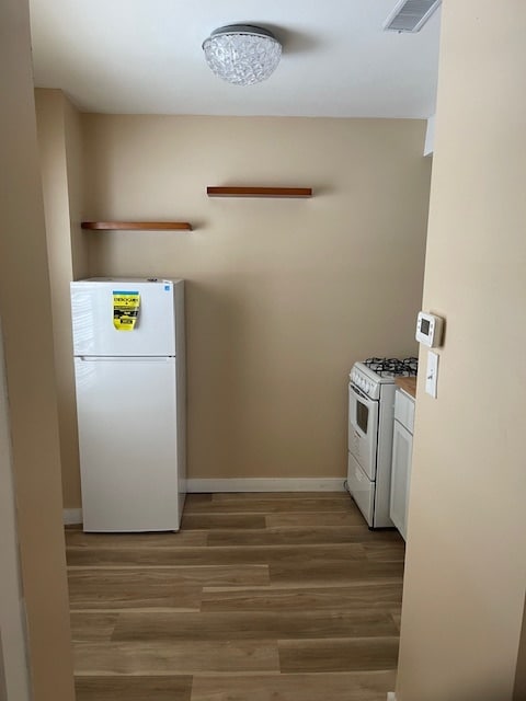 Photo - 1438 E 45th St