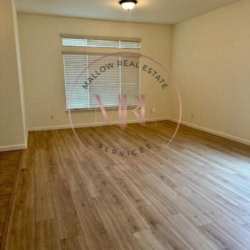 Photo - 777 Anna Dr