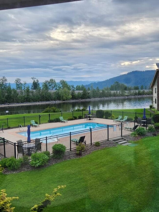 Building Photo - 301 Iberian Way