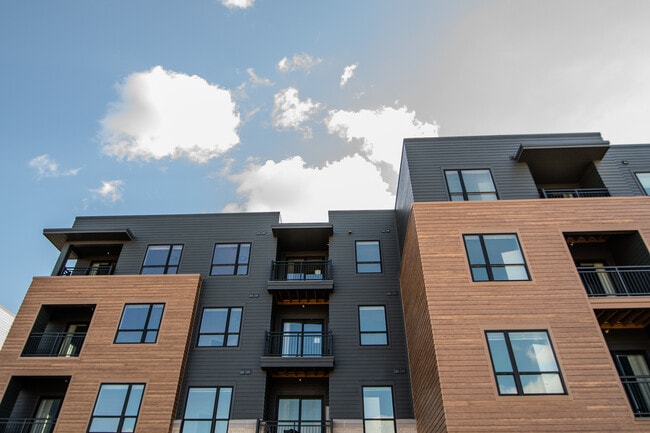 Photo - West End @ University Park