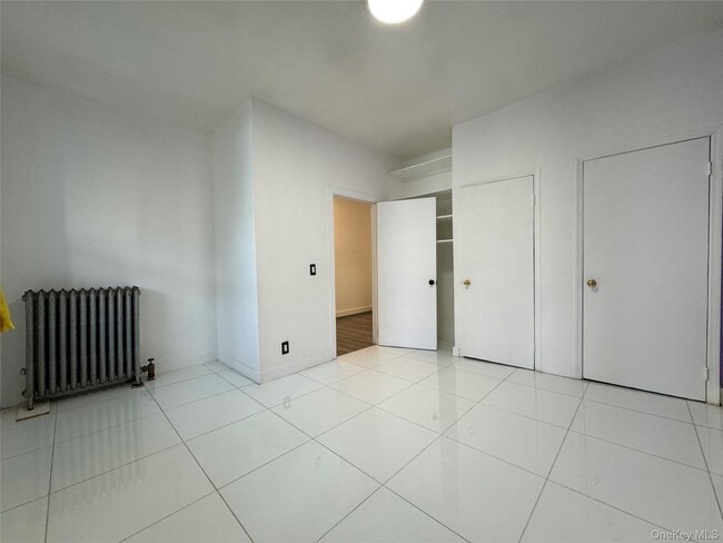 Photo - 642 E 224th St Unit 1