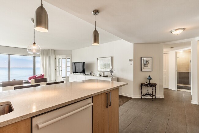 Photo - 60 Rue Berlioz Unit 1604