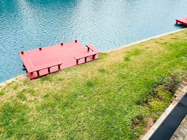 Photo - 14303 Tasmania Ct