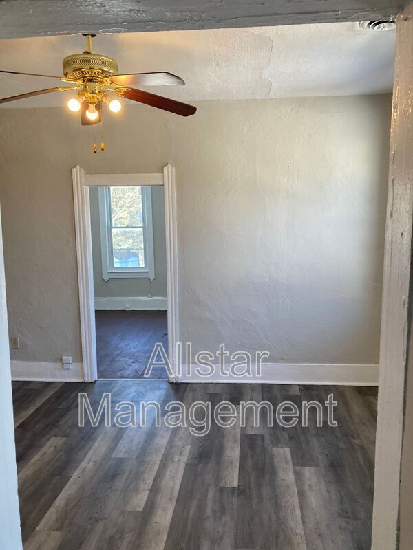 Photo - 3521 W 58th St Unidad 3521 W 58th Street