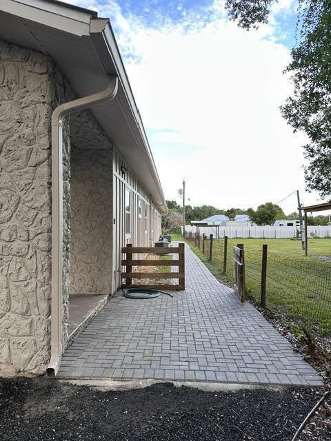 Photo - 651 NE 60th Ave