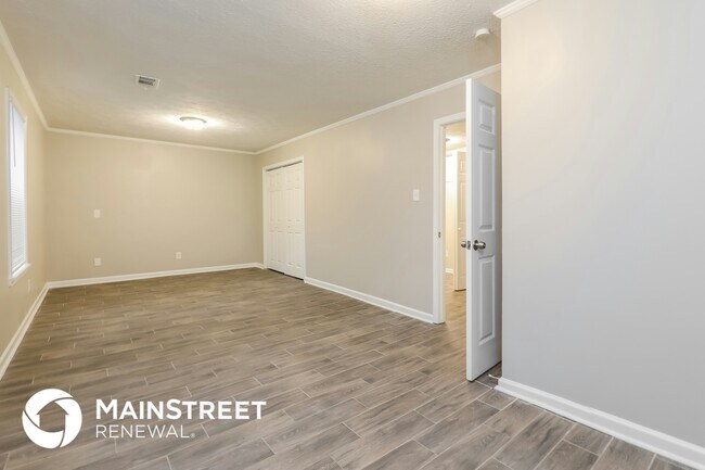 Photo - 2246 Camden Ct