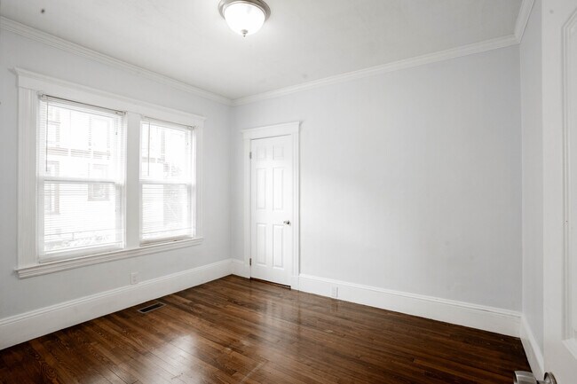 Photo - 169 Tremont St