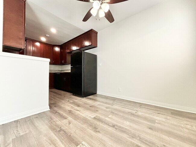 Photo - 14940 Magnolia Blvd Sherman Oaks, CA 91403 Unidad 6