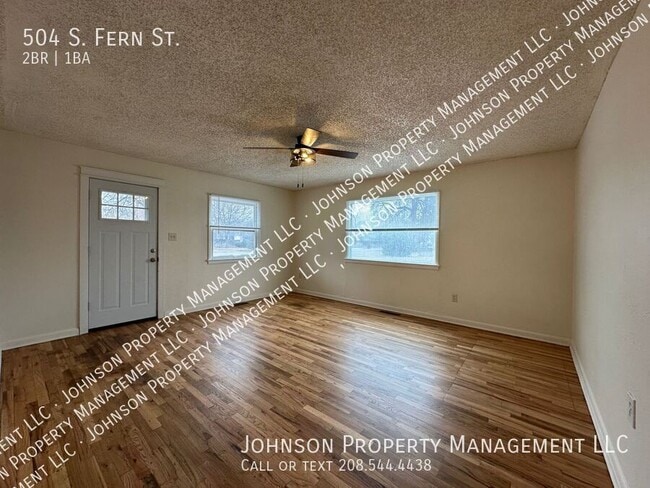 Photo - 504 S Fern St