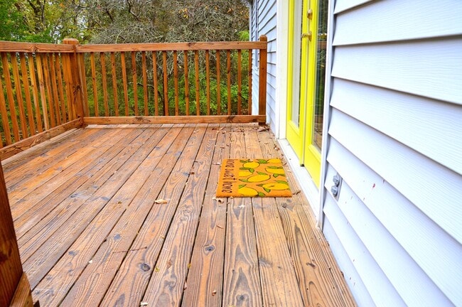 Photo - 3520 Shady Side Dr