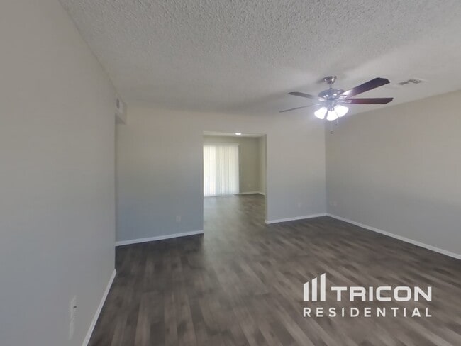 Photo - 7475 W Beryl Ave