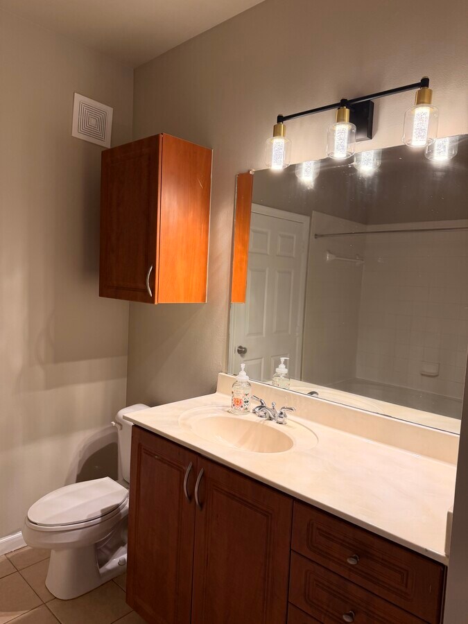 Photo - 12901 Centre Park Cir Unit 3-318