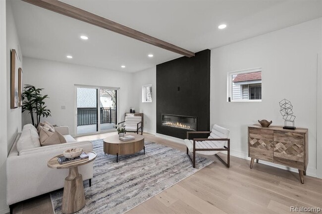 Photo - 125 N Washington Ave