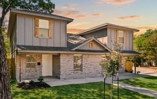 Photo - 1015 N 10th St Unit B