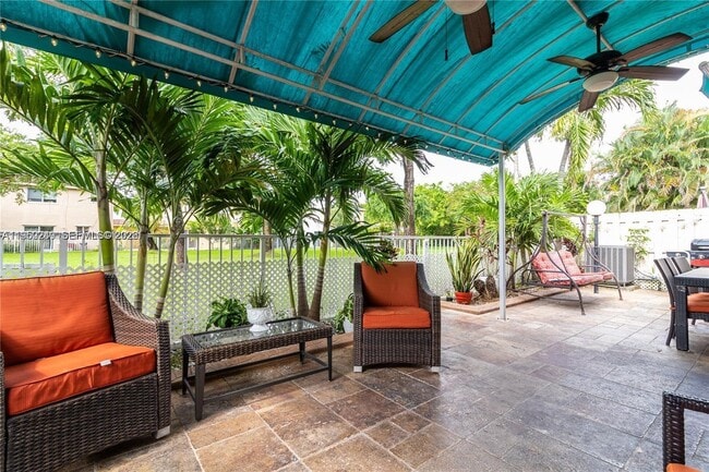 Photo - 16453 SW 97th St