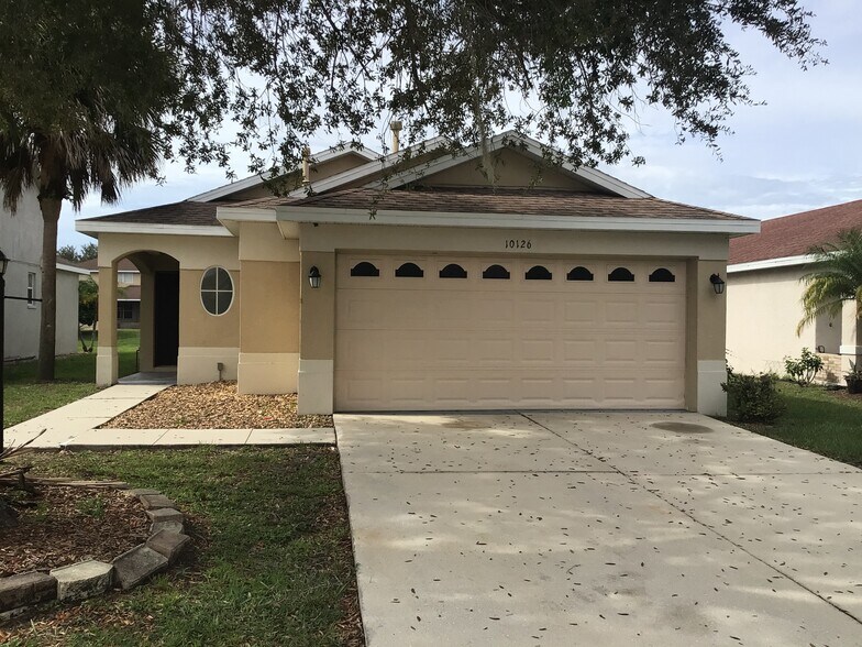 10126 41st Ct E - House for Rent in Parrish, FL | ForRent.com