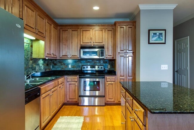 Photo - 2 Bedroom, 2.5 Bath Townhouse w/ Garage