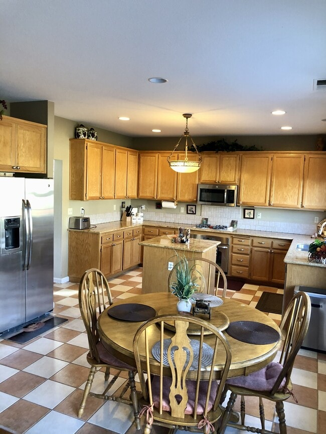Photo - 2755 Huff Dr