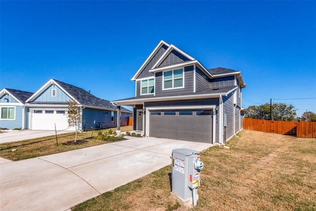 Photo - 543 Sandringham Lp