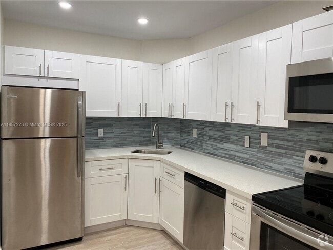 Building Photo - 3119 Oakland Shores Dr Unit C107 Rental