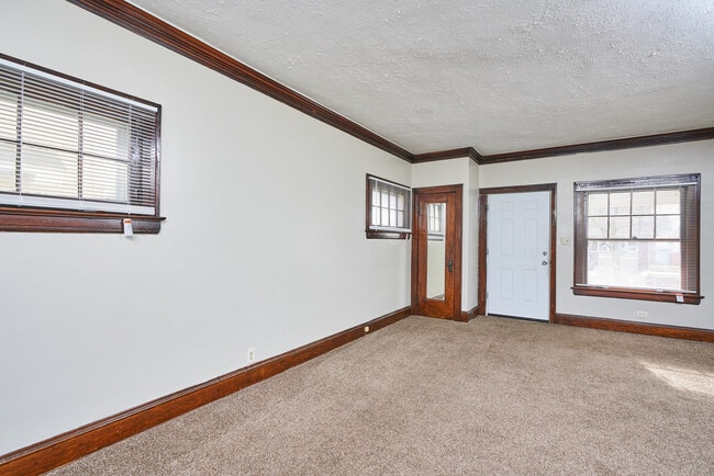 Photo - 5 Bedroom home available