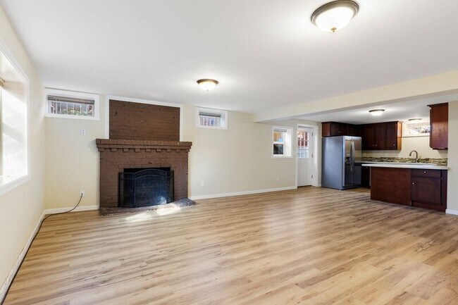 Photo - 4430 NE 78th Ave Unit B