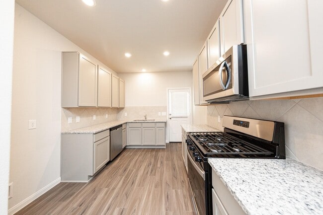 Photo - 2329 Whitefish Dr