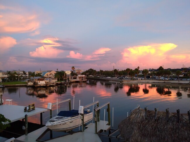 Photo - 1 Harbor Dr House