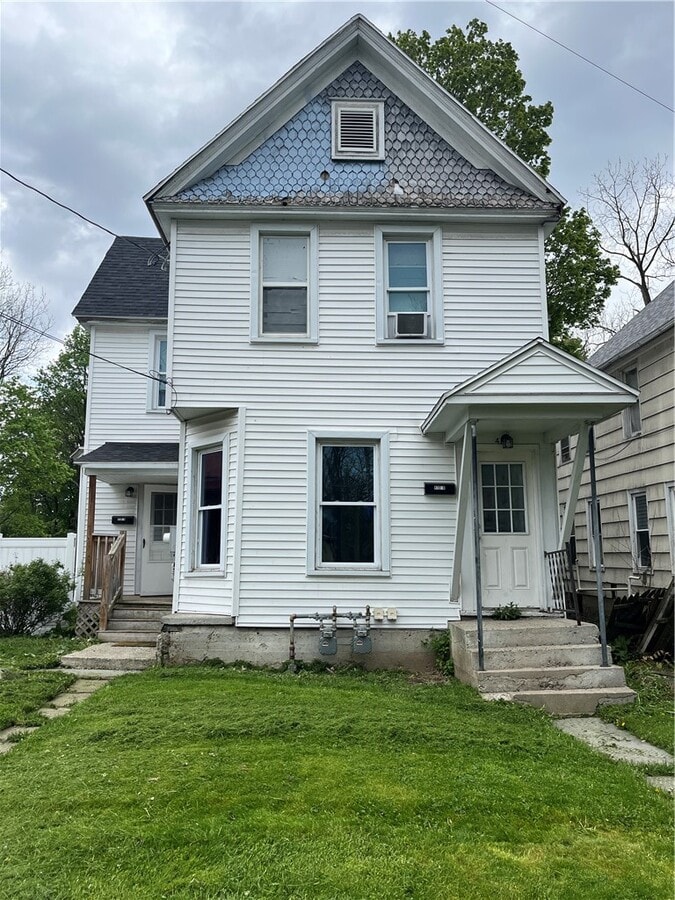 Photo - 410 Walnut St