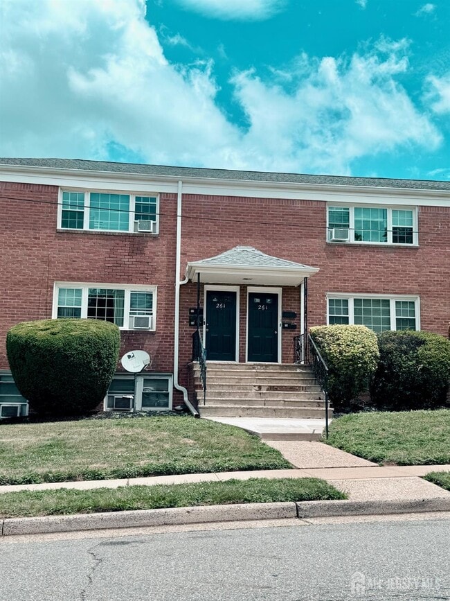 Photo - 261 Loring Ave Apartment Unit 2A