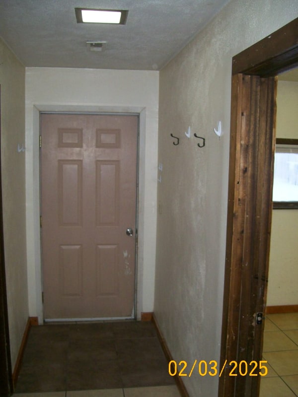 Building Photo - 528 N M St Rental