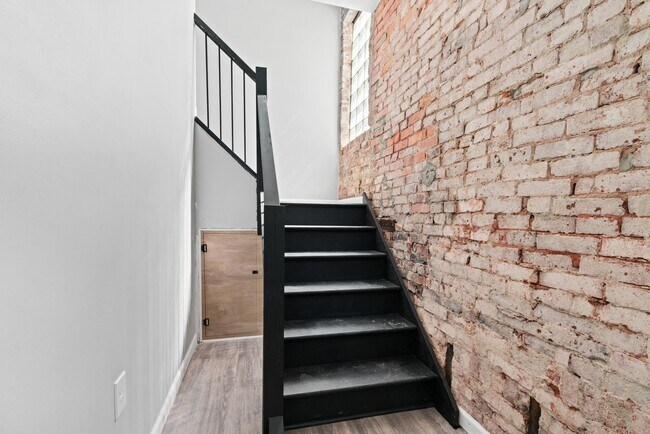 Photo - 928 Morningside Ave Unit 3