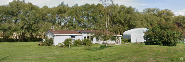 Building Photo - Newly remodeled home in Summerville