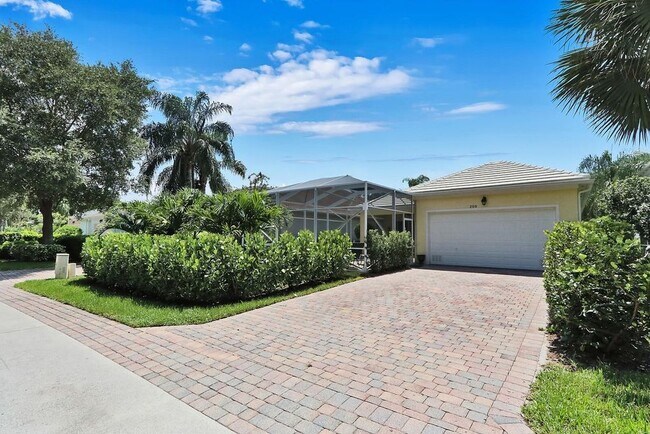 Photo - 259 Caravelle Dr