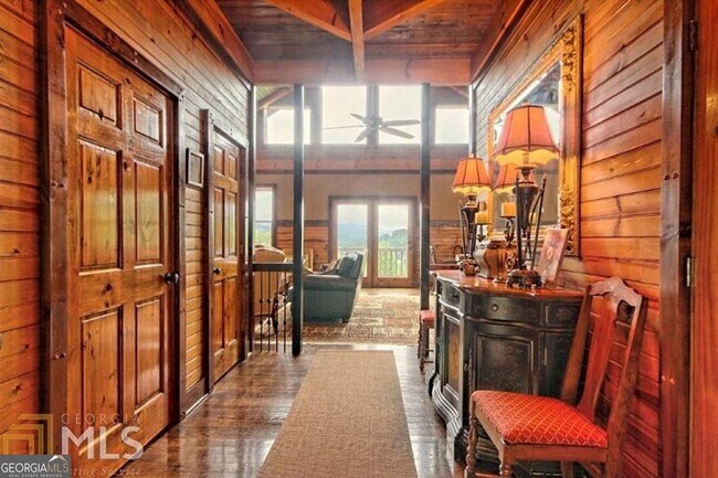 Photo - 100 Corinth Ln
