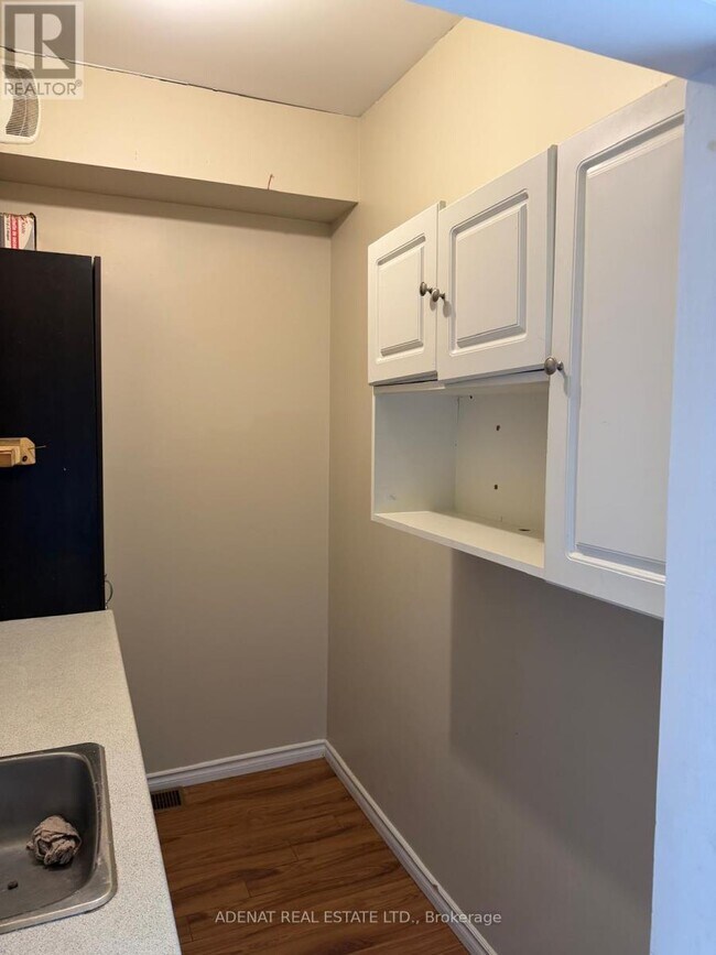 Photo - 19734 Airport Rd