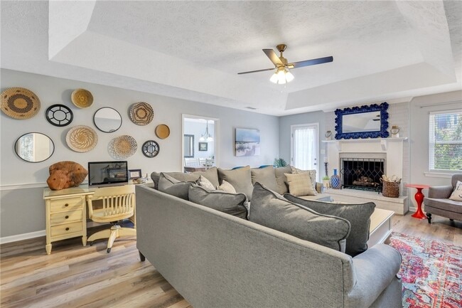 Photo - 10 Wyckfield Ct