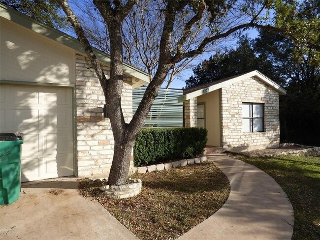 Photo - 6107 La Mesa St