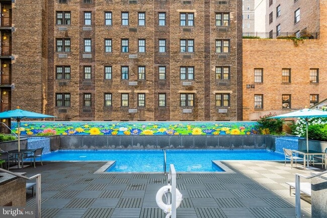 Photo - 219 S 18th St Unit 501