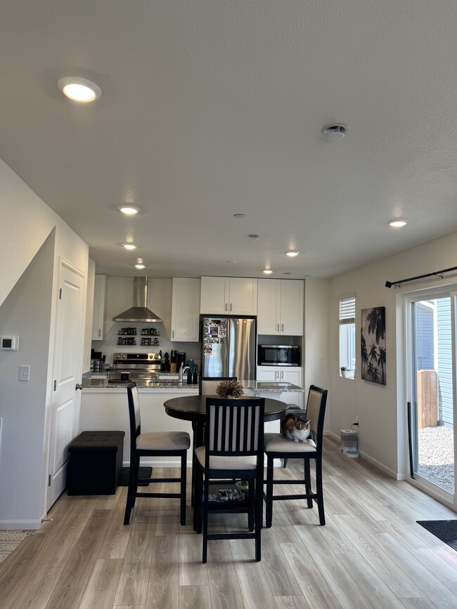 Photo - 10339 Vaughn Way