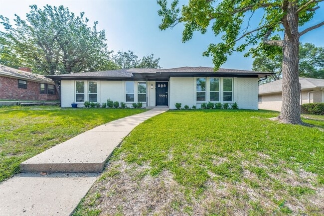 Photo - 13420 Purple Sage Rd House