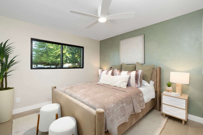 8350 E Pinchot Ave Unit SI ID1558606P