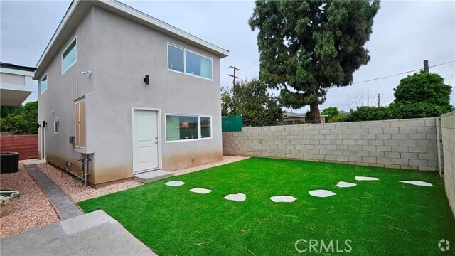 Building Photo - 15348 Gale Ave Rental